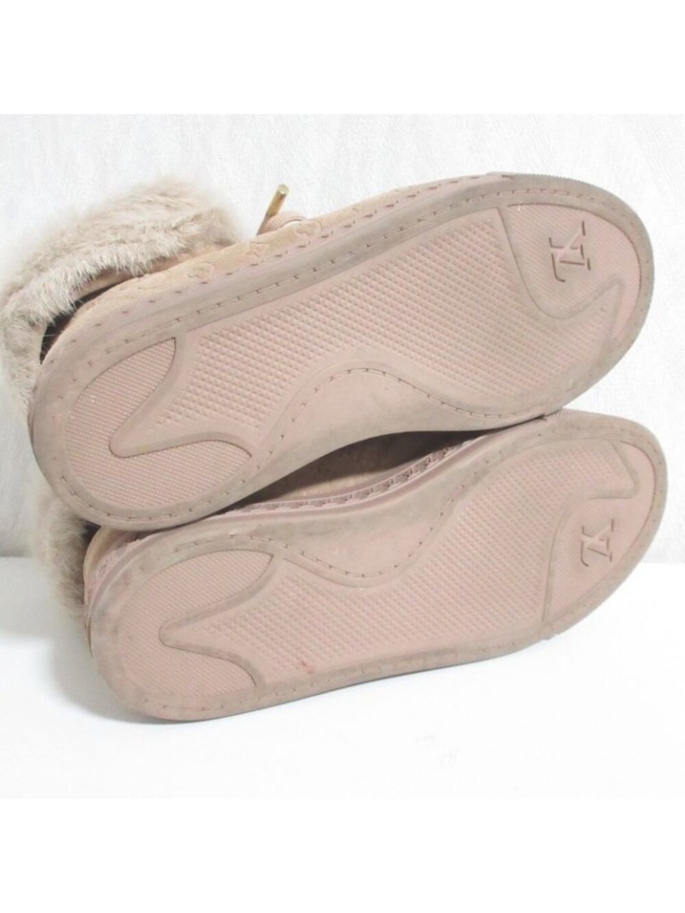Louis Vuitton Monogram Embossed Suede High Cut Shearling Sneakers 35 Pink Beige - Picture 9 of 10
